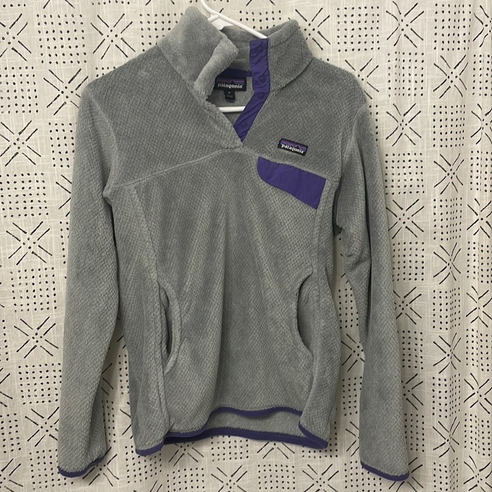 Patagonia Pullover, women’s size M